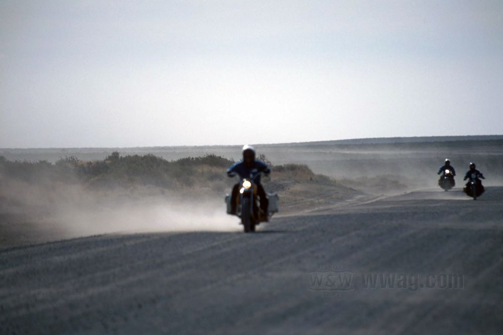2004 Patagonia - Eat Dust