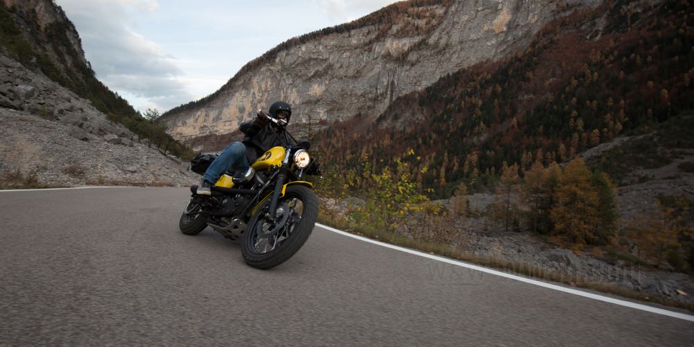 Placa protectora Bates  Baja