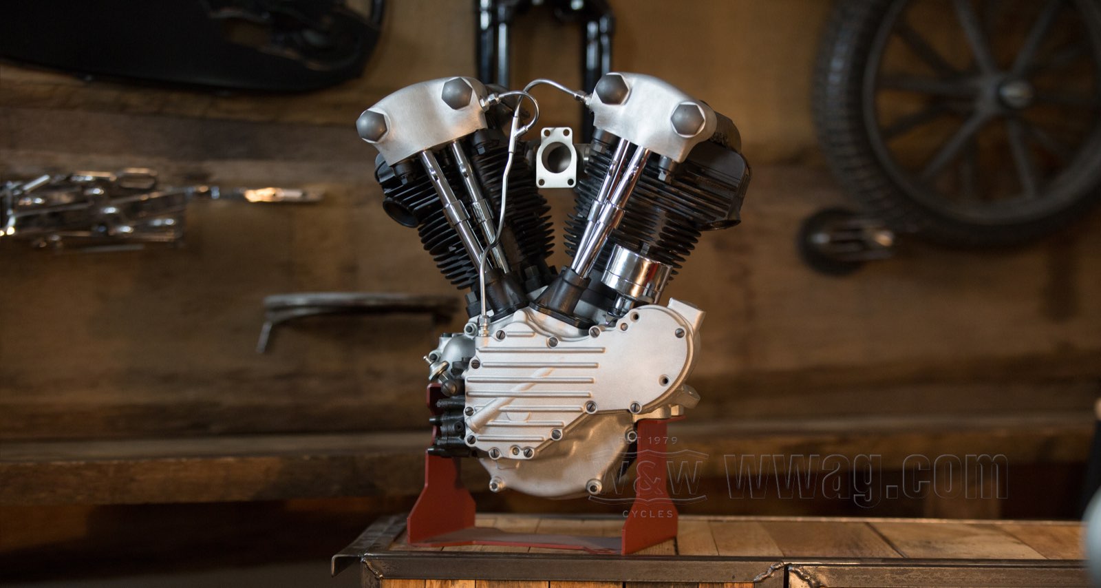 W&W Cycles - Knucklehead Benzintanks für Harley-Davidson