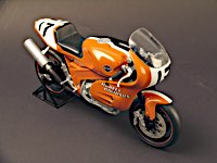 Modelos Harley-Davidson VR 1000 Superbike 1:9