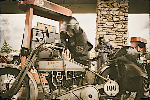 Gabeln und Fahrwerk