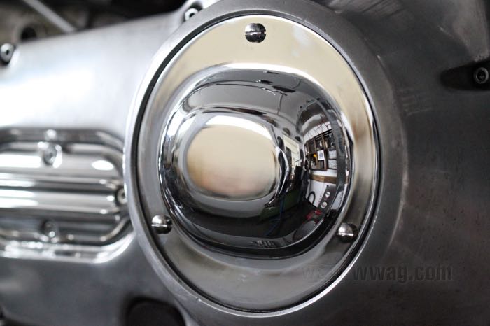 Coperchio frizione »Old Style« di Paughco; atto per Shovelhead e Evo Big Twin 1970-1998; senza logo; acciaio, cromato; peso lordo: 470 g