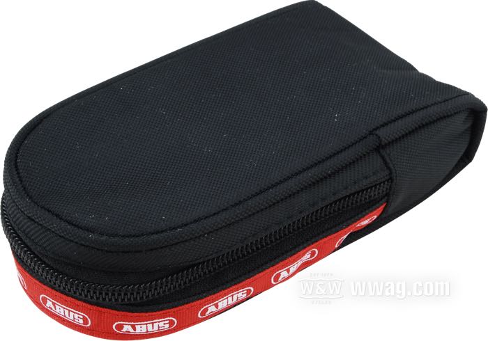 Bremsscheibenschloss »8077 Granit Detecto XPlus« von Abus; Stahl, schwarz; L x B x H: 113 x 67 x 43 mm; Nettogewicht: 858 g; mit Leuchtschlüssel und Etui; Deutschland; Bruttogewicht: 1 kg