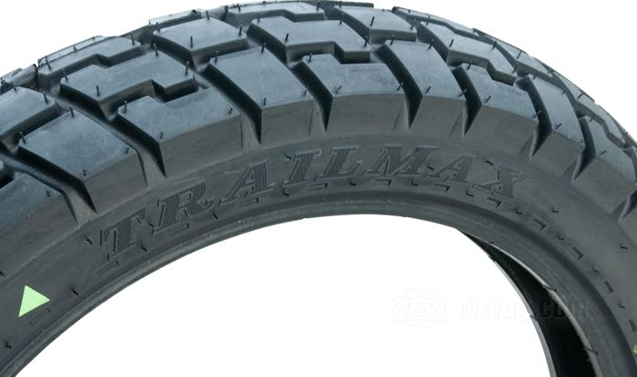 Pneu »Trailmax« de Dunlop; caoutchouc / acier; position: arrière; 120/90-18 65T; pour utilisation avec chambre; homologué ECE R75, homologué DOT; poids brut: 6.52 kg