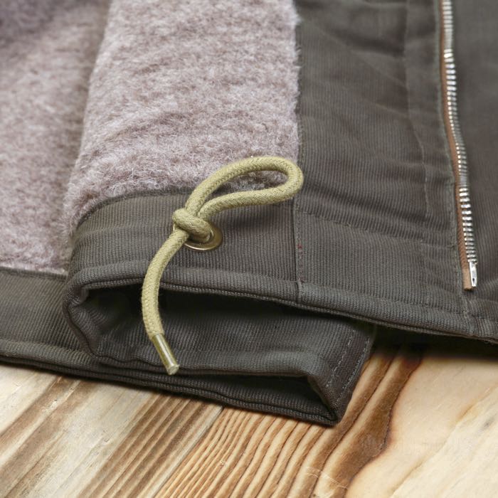 Veste »1944 N-1 « de Pike Brothers; coton / laine, vert olive, ciré, doublure intérieur grise; taille: XL; unisex; avec boutons de rechange; Turquie; poids brut: 1.93 kg