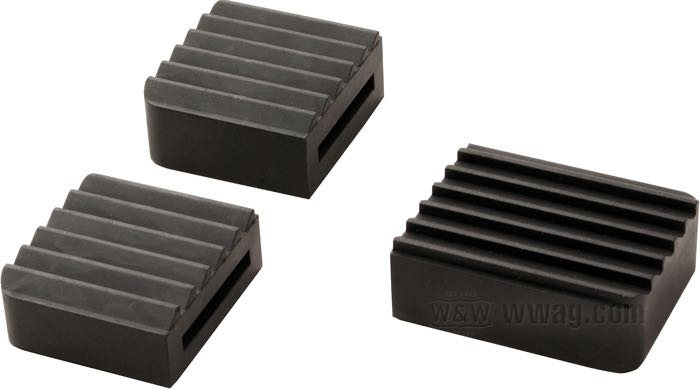 Pedalgummisatz von Reverb; für Kupplungs- und Bremspedal; passend für Modelle mit Fußkupplung; Gummi, schwarz; Japan; Bruttogewicht: 200 g