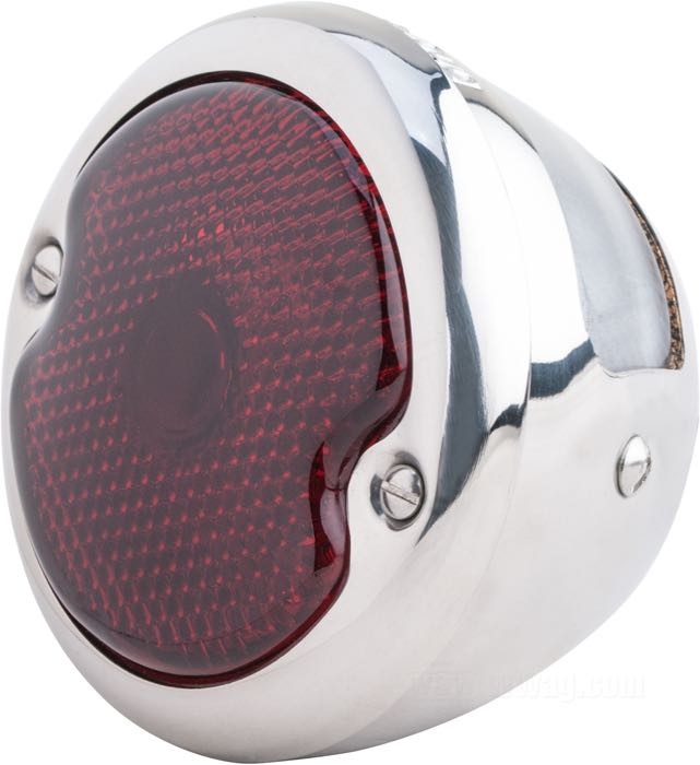 Taillight »33-36 Ford« by Mooneyes; steel / glass, chrome-plated; depth: 65 mm; Ø 97 mm; bulb type: P21/5W; 12 V; socket: BAY15d; with bulb(s); with stop light; with license illumination; without license bracket; gross weight: 312 g