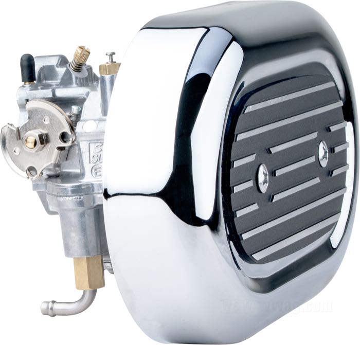 Adaptateur de Bates; pour Carburateurs S&S Super E et G; pour filtres à air ovales et autres filtres à air avec schéma des vis Tillotson, Bendix ou Keihin (sauf CV); alu billet, satiné; longueur: 1”; épaisseur: 25 mm; Allemagne; poids brut: 50 g