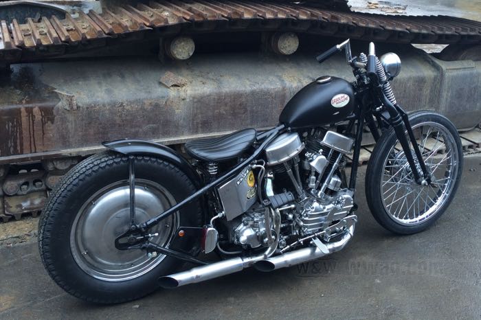 Wheel covers by Hammer Sycle; for 16” wheels with star hubs (→1966) or Big Twin hubs 1967-1972; stainless steel, bare, ID brake drum side: 220 mm; outer Ø: 395 mm; Japan; gross weight: 2.27 kg