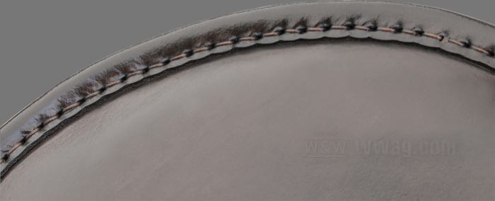 Monosella; atto per Modello K; vacchetta / acciaio, marrone scuro; lunghezza x larghezza: 410 x 350 mm; distanza delle molle o perni di fissaggio: 170 mm; filettatura dei bulloni di fissaggio: 5/16”-24; rimpiazza OEM HD 52010-52; Europa; peso lordo: 2.56 kg