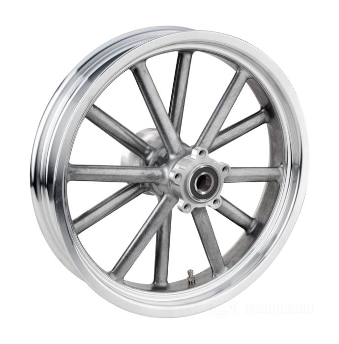Rear wheel »MAG-12« by Cannonball; cast aluminum, tumble polished; adapted rear hub 2008→ type; Ø centering collar: 56 mm; dual flange 3/8”-16 and 7/16