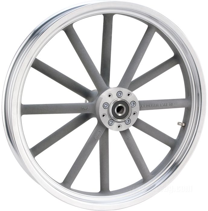 Ruota anteriore »MAG-12« di Cannonball; alluminio fuso, finitura MAG; mozzo anteriore adattato, tipo FLST 1988-06; Ø collare centraggio: 56 mm; flangia singola, filettature di 5/16”-18; 2.5x19 ”; perno ruota adatto Ø: 3/4 ”; valvola di metallo centrale; certificato, omologato JWL (JASO); Germania; peso lordo: 8.86 kg