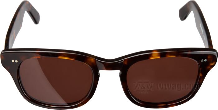 Lunettes de soleil »Sidewinder« de Shuron; métal / plastique / uréthane, imitation caret; matériel des verres: Trivex; couleur/type des verres: marron; largeur des verres G: 50 mm; mesure en travers du nez N: 22 mm; avec étui de protection; USA; poids brut: 246 g