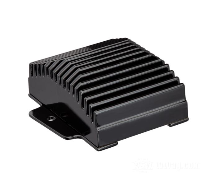 Regulator/Rectifier by Cycle Electric; fits Softail 2001-2006; aluminum, black, anodised; replaces OEM HD 74610-01 , and 74540-01; USA; gross weight: 1.24 kg