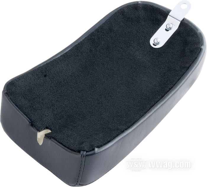 P-Pad »Standard« von Le Pera; für Le Pera Bare Bones & Silhouette Solositze; passend für Sportster 2004-2006 und 2010→; Kunstleder, schwarz; L x B x H: 31 x 18.5 x 6.5 cm; USA; Bruttogewicht: 1.34 kg