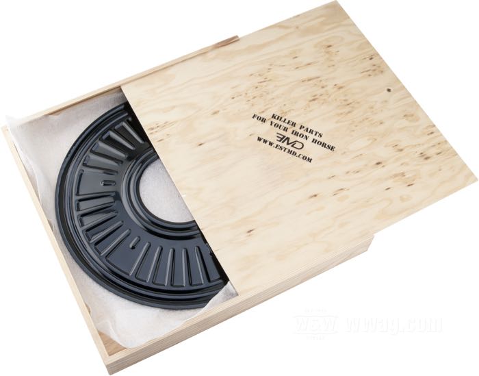 Wheel covers »Toy« by EMD; for 17” wheels; aluminum, black, powder-coated; Inner Ø: 134 mm; France; gross weight: 3.04 kg