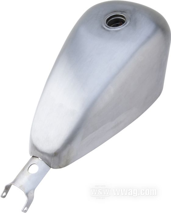 Gas tank »SportyEight 04-06 2.1 gal«; fits Sportster 2004-2006 with carburetor; steel; volume: 8 l; required gas cap: screw-in 1983→; required petcock: M22 x 1; required petcock: M22 x 1; replaces OEM HD 61348-04; gross weight: 6.02 kg
