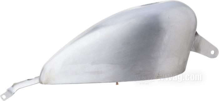 Gas tank »SportyEight 04-06 2.1 gal«; fits Sportster 2004-2006 with carburetor; steel; volume: 8 l; required gas cap: screw-in 1983→; required petcock: M22 x 1; required petcock: M22 x 1; replaces OEM HD 61348-04; gross weight: 6.02 kg