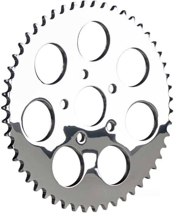 Kettenrad »Standard«; passend für Big Twin 1973-1985, Sportster 1979-1981; Stahl, verchromt; Versatz: 6 mm; Anzahl der Zähne: 51; Teilung: 530 (5/8” x 3/8”); Ø Zentrierbund: 50 mm; ersetzt OEM HD 41470-78T; Bruttogewicht: 2.1 kg