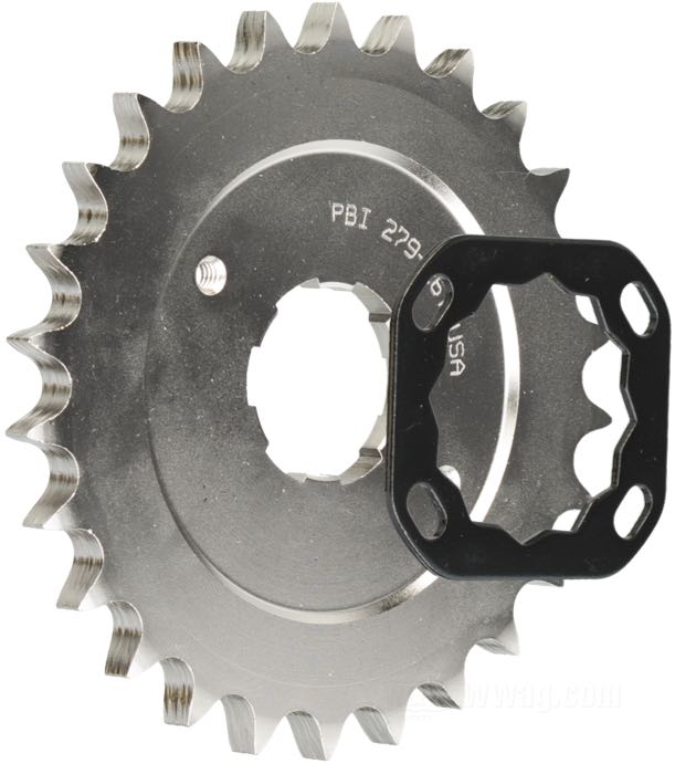 Getrieberitzel von PBI Sprockets; passend für 4 Gang Big Twins 1936-1979; Chrom-Molybdän-Stahl, vernickelt; Anzahl der Zähne: 26; Teilung: 530 (5/8” x 3/8”); mit Sicherungsscheibe wie Modelle 1980-1985, ohne Innensechskantschrauben; USA; Bruttogewicht: 847 g
