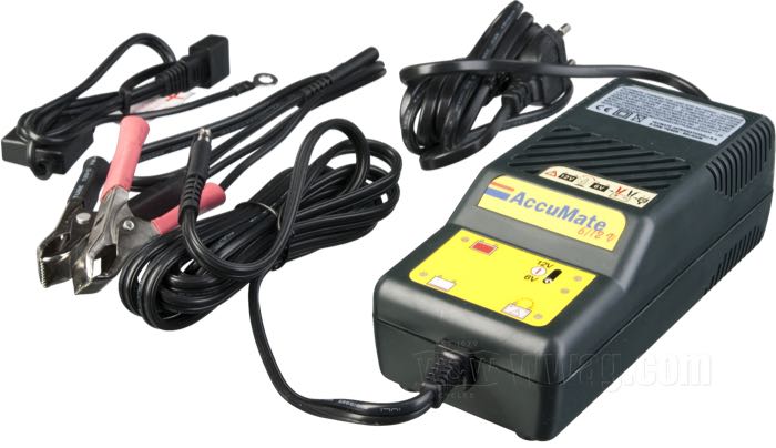 AccuMATE 6/12 Battery Charger and Maintainer