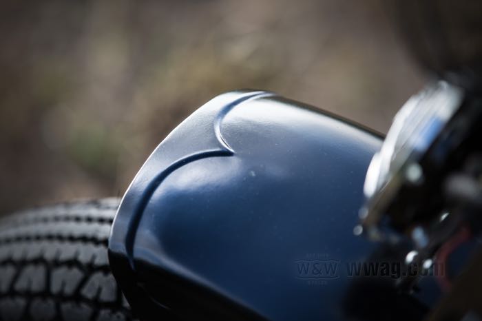 Parafango anteriore »Bobber« di Cannonball; per Forcelle Classic Springer e I-Beam; atto per Big Twins 1936-1948, Flathead 45 cui./750 cc 1941-1958; acciaio, naturale; Europa; peso lordo: 3.02 kg