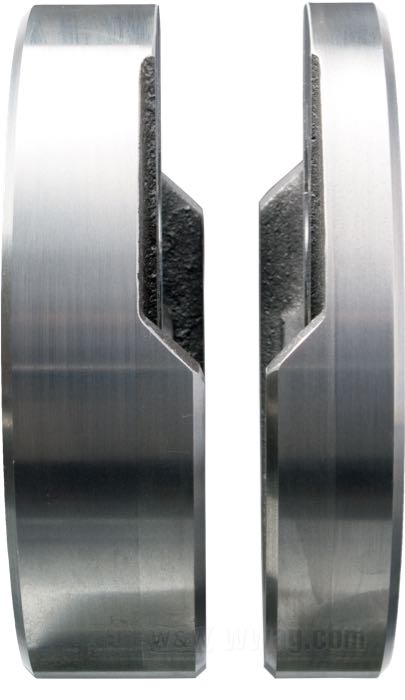 Masses de vilebrequins de Truett & Osborn; adaptable à Knucklehead 1936-1940; 61”/1000 cc; acier; Ø 8-1/8”; course: 3-1/2 ”; remplace OEM HD 338-36 et 339-36; USA; CONSEIL: Doivent être assemblés avec maneton 74” OHV 1941→; poids brut: 12.76 kg