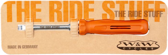 Schraubendreher »THE RIDE STUFF« von W&W Cycles; mit orangem Griffstück; Kunststoff / Stahl; Länge: 164 mm; Ø 20 mm; Schlitz / Kreuzschlitz; mit Wechselklinge 6.0 x 0,8 x mm + PH 2; Deutschland; Bruttogewicht: 61 g