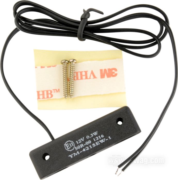Illuminazione targa; plastica; L x A x P: 44 x 12 x 7 mm; tipo di lampadina: LED; 12 V; 0.3 W; distanza dei forati di fissaggio: 32 mm; con minuteria; omologato E11; peso lordo: 20 g