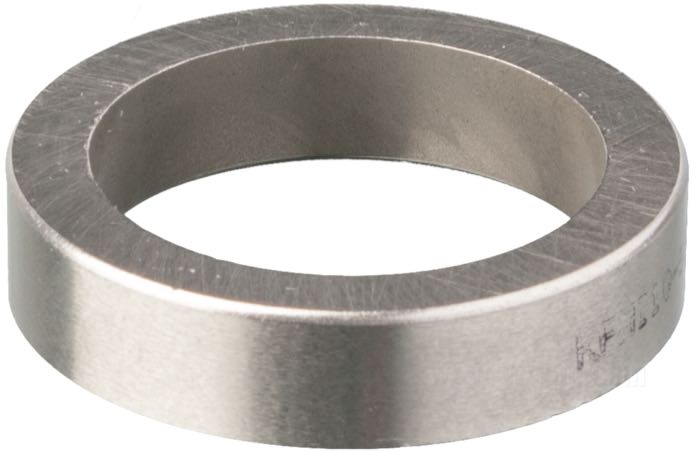 Valve seat by Kibblewhite Precision Machining; fits exhaust: Shovelhead; sintered metal; ID x OD: 39.67 x 52.32 mm, 11.43 mm thick; USA; gross weight: 74 g