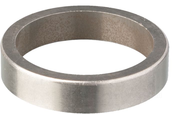 Valve seat by Kibblewhite Precision Machining; universal; sintered metal; ID x OD: 45.72 x 55.73 mm, 11.43 mm thick; USA; gross weight: 64 g
