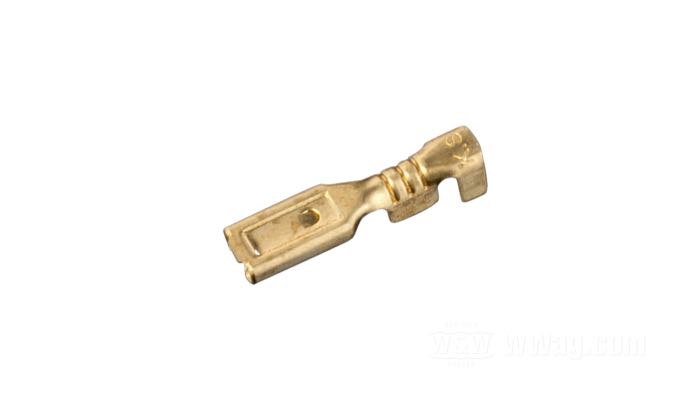 Conector de cables; para cilindro freno a mano 1972-1981 / interruptor luz de freno; para machos 1/8”; latón; ancho: 4 mm; reemplaza OEM HD 9904; peso bruto: 1 g