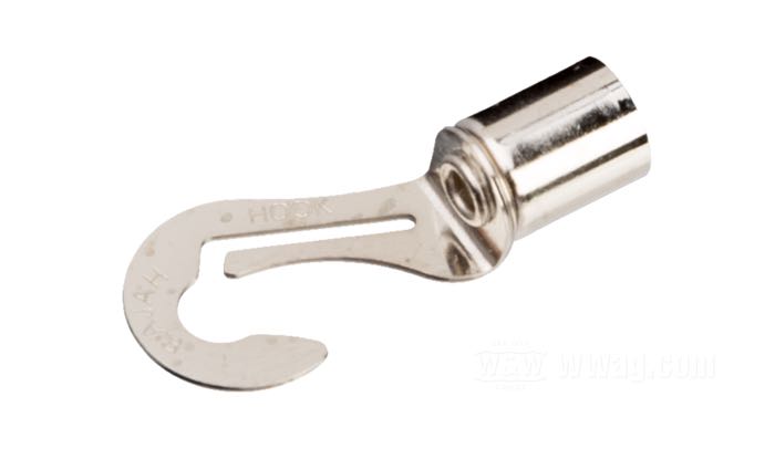 Anschlussklemme »Haken-Öffnung« von Brillman; für 7 mm Zündkabel; zum Anlöten; Messing, vernickelt; Länge: 32 mm; USA; Bruttogewicht: 3 g