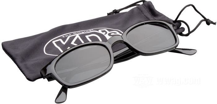 Sonnenbrille »X-KD’s« von Original KD’s; Azetat; Breite: 145 mm; Material der Gläser: Polycarbonat; Farbe/Typ der Gläser: polarisierend / grau; Breite der Gläser G: 51 mm; mit Stoffetui; Bruttogewicht: 26 g