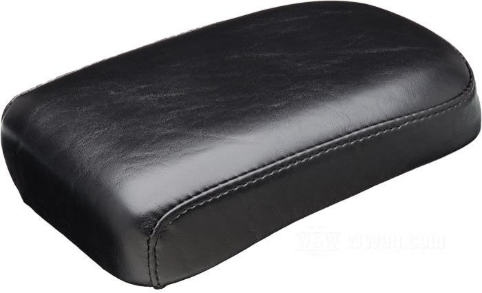 P-Pad »Silhouette Standard«; passend für Sportster 1957-1978; Kunstleder, Höhe vorne: 6 cm / Höhe hinten: 5 cm; Länge x Breite: 27 x 16 cm; USA; Bruttogewicht: 925 g