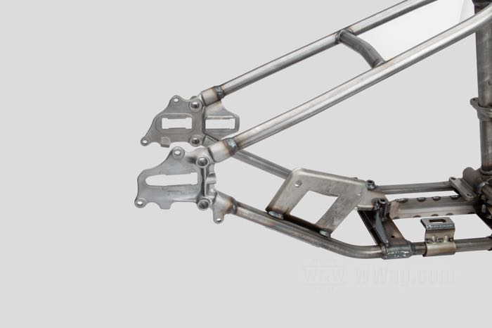 Telaio rigido »Wishbone« di VG Classic Frames & Parts; atto per Panhead inizi 1954; acciaio / ghisa sferoidale, naturale, senza blocchetti di montaggio per il Clacson; rake: 30 °; rimpiazza OEM HD 47000-40A; Paesi Bassi; peso lordo: 37 kg
