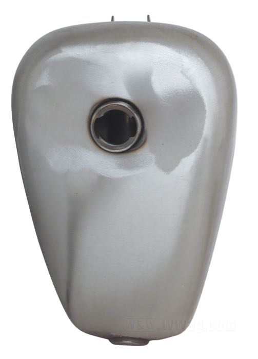 Gas tank »King«; fits Sportster 1979-1981; steel, bare; volume: 11.7 l; required gas cap: 1 x vented / cam-style 1955-1982; required petcock: M22 x 1; required petcock: M22 x 1; gross weight: 4.6 kg