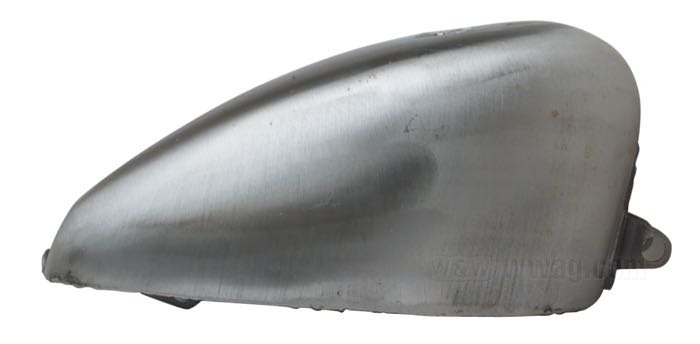 Benzintank; passend für Sportster 1995-2003; Stahl; Volumen: 12.3 l; mit Tankdeckel: Quick-Cam; erforderlicher Benzinhahn: M22 x 1; Bruttogewicht: 3.76 kg