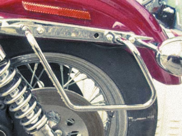 Supporti bisaccia di Fehling; atto per Sportster 2004-2020; acciaio, cromato; Germania; peso lordo: 1.4 kg