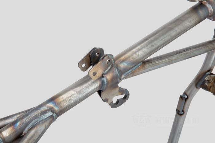 Telaio rigido »Wishbone« di VG Classic Frames & Parts; atto per Panhead 1949-1951; acciaio / ghisa sferoidale, naturale; rake: 30 °; rimpiazza OEM HD 47000-40A; Paesi Bassi; peso lordo: 37 kg