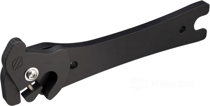 Staffa »Quicklock« di Lejonkulan; atto per Sportster; distanza fissaggio parafango: 190 mm; alluminio billet, anodizzato nero, sinistra; Svezia; peso lordo: 310 g