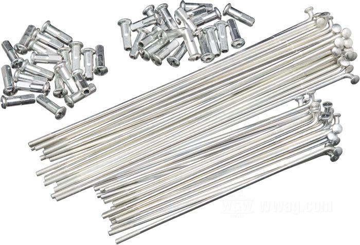 Set di raggi; atto per modelli 45”/750 cc 1929-1952 (ecc. Servi-car 1941→); acciaio, CAD (procedimento ZnNi); lunghezza L1: 209; lunghezza L2: 149; angolo α: 95 °; filettatura: 9G-40; per semitamburo con mozzo anteriore 750 cc; per cerchi a canale semi-profondo 18