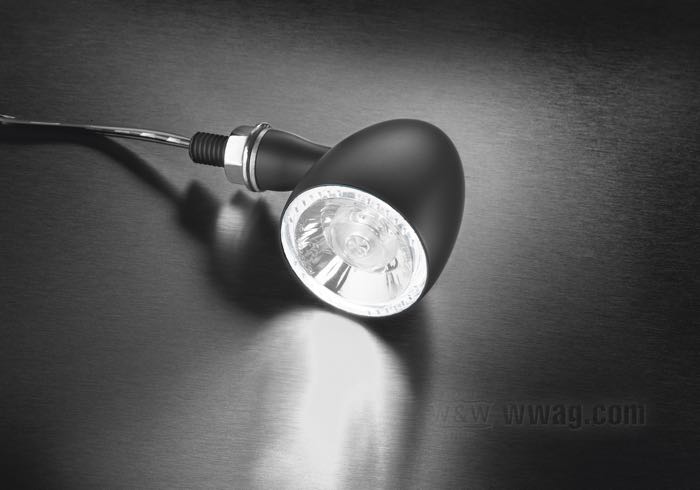 Turn signal »Bullet 1000 PL« by Kellermann; aluminum / acrylic glass, black, with white position light ring; depth: 50 mm; Ø 39 mm; bulb type: LED; thread: M8; 12 V; 1.5/1.5 W; position: front; E13 approved; Germany; gross weight: 178 g