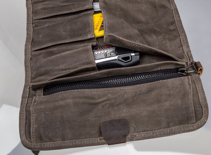 Bolsa para herramientas »Voyager« de Burly Brand; canvas / cuero de vaca, marrón; A x A x F: 27.5 x 17 x 4 cm; medidas (desplegado): 45 x 27.5 cm; peso bruto: 598 g