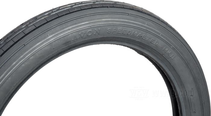 Pneu »Speedmaster Mk II« de Avon Tyres; caoutchouc / acier; position: avant; 3.25-19 54S; pour utilisation avec chambre; jantes permises min-max: 1.85 - 2.50; homologué ECE R75, homologué DOT; poids brut: 4.3 kg