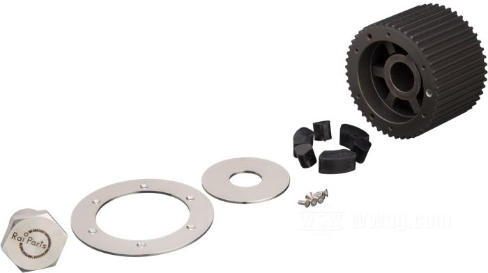 Puleggia anteriore »Belt Optimizer« di Rai Parts; atto per Big Twin 1955-1999; alluminio / acciaio / acciaio inox; larghezza: 3”; chiave: 46 mm; passo denti: 8 mm; numero di denti: 47; peso lordo: 2.88 kg