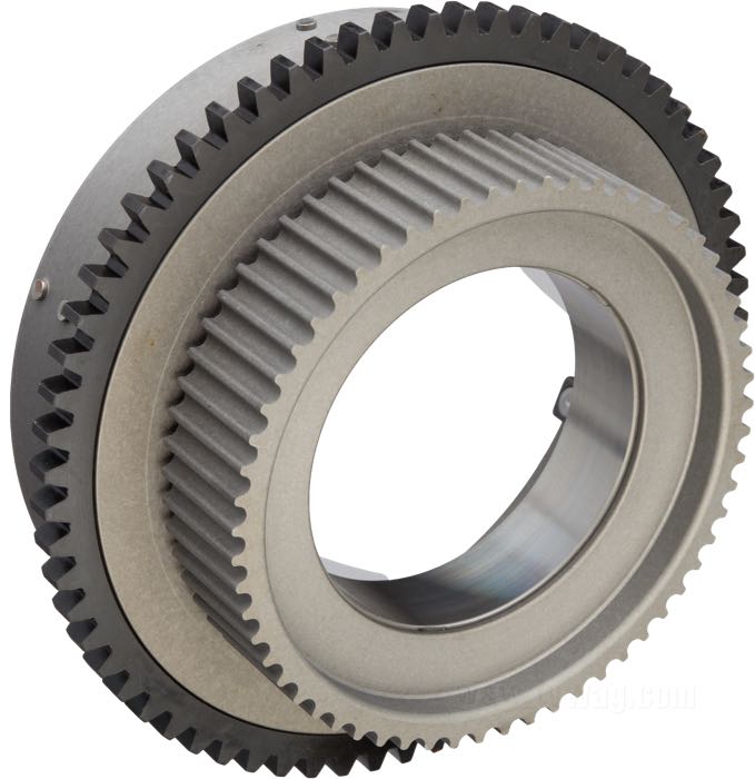 Transmisión correa dentada de BDL; para aplicación abierta o cerrada; apropiado para Big Twin (4 vel.) 1979-1984, salvo FXB, FXSB, FXWG 1984→, FLH Classic 1982, FLH 1983→; acero / aluminio / poliuretano / fibra de carbono, correa de 132 dientes; ancho: 1-1/2”; arranque a patada & eléctrico; tipo de eje: dentado; paso de los dientes: 8 mm; número de dientes: 41 x 61; peso bruto: 4.2 kg