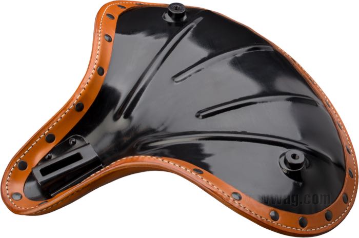 Selle mono »1934-1939 Style« de The Cyclery; vachette, marron; longueur x largeur: 410 x 430 mm; distance des ressorts ou goujons de montage: 274 mm; filet des boulons de montage: 5/16”-24; remplace OEM HD 52004-25; Europe; poids brut: 2.01 kg