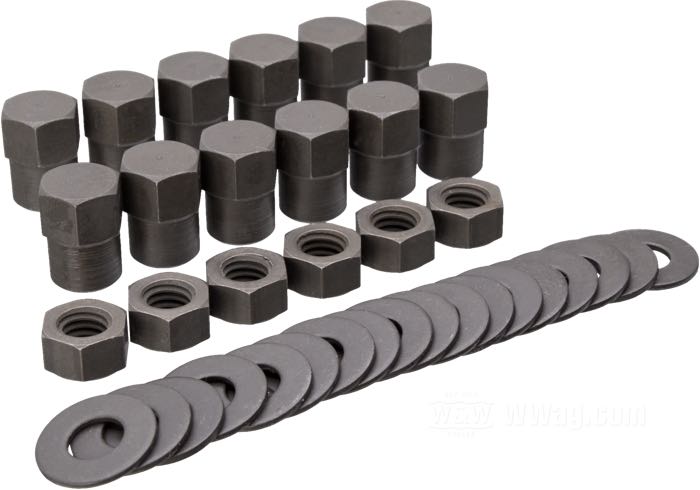 Set di dadi di Colony; per Testata; atto per 45”/750 cc Flathead 1929-1941, Singles A/B 1926-1934; acciaio, parkerizzato; esagonale; filettatura: 3/8”-16; chiave: 9/16 ”; rimpiazza OEM HD 0120, 15-26, 7782 e 16820-26; U.S.A.; peso lordo: 329 g
