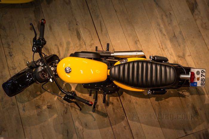 Benzintank »Trackmaster« von Easyriders; passend für Sportster 2007-2020; Aluminium, blank; Volumen: 7 l; mit Tankdeckel: 1 x entlüftet, abschließbar; erforderlicher Benzinhahn: keiner - mit Öffnung für Benzinpumpe; Bruttogewicht: 3.99 kg